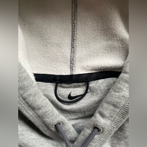 Nike Ohio State University Buckeyes Hoodie - Picture 6 of 9